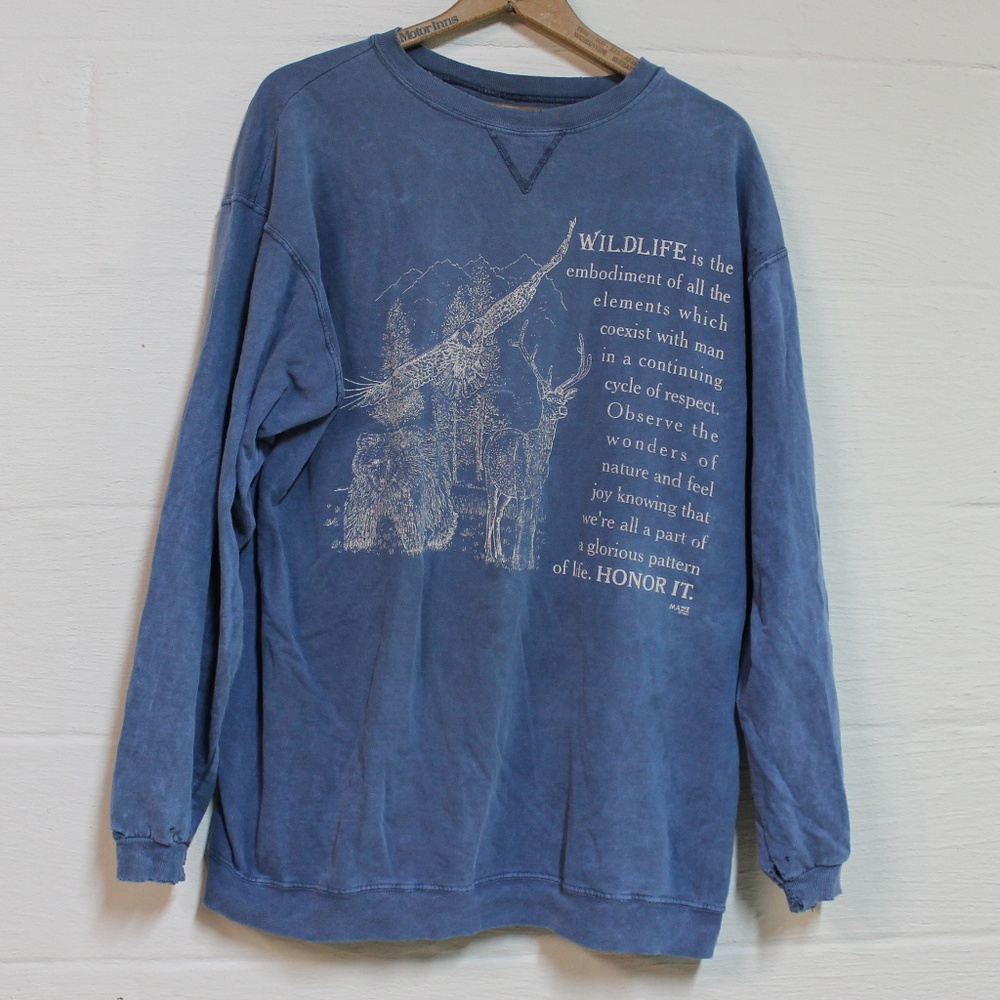 Vintage 1993 Distressed Wildlife Sweatshirt (L)